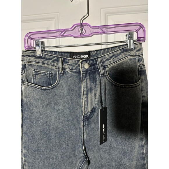 FASHIONNOVA
GOT YOUR MIND RACING STRAIGHT LEG JEANS NWT - Picture 3 of 7